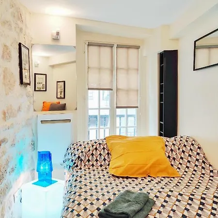- Charmante Studette - Rue Des Tournelles